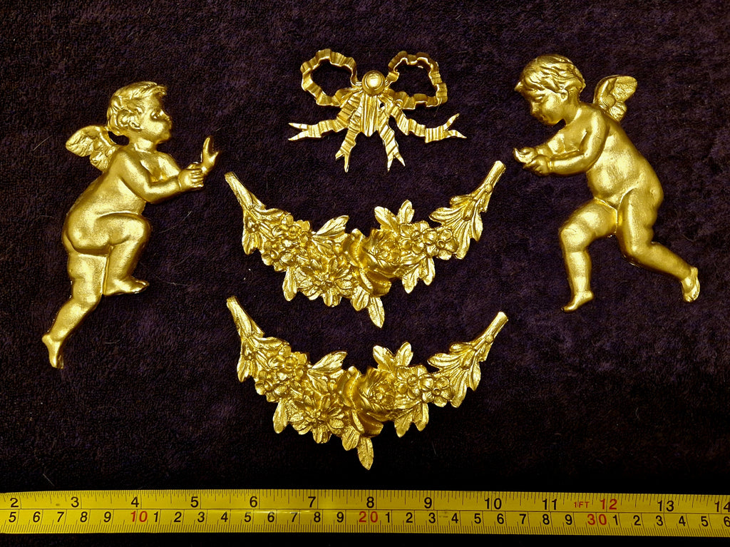 DECORATIVE RESIN PEDIMENT LOUIS XVI CHERUBS FLORAL APPLIQUE GILT WHITE DECORATION (No171)