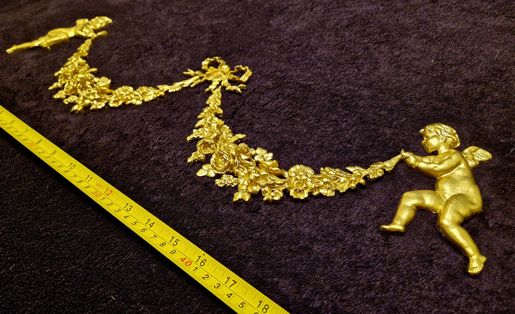DECORATIVE RESIN PEDIMENT LOUIS XVI CHERUBS FLORAL APPLIQUE GILT WHITE DECORATION (No172)