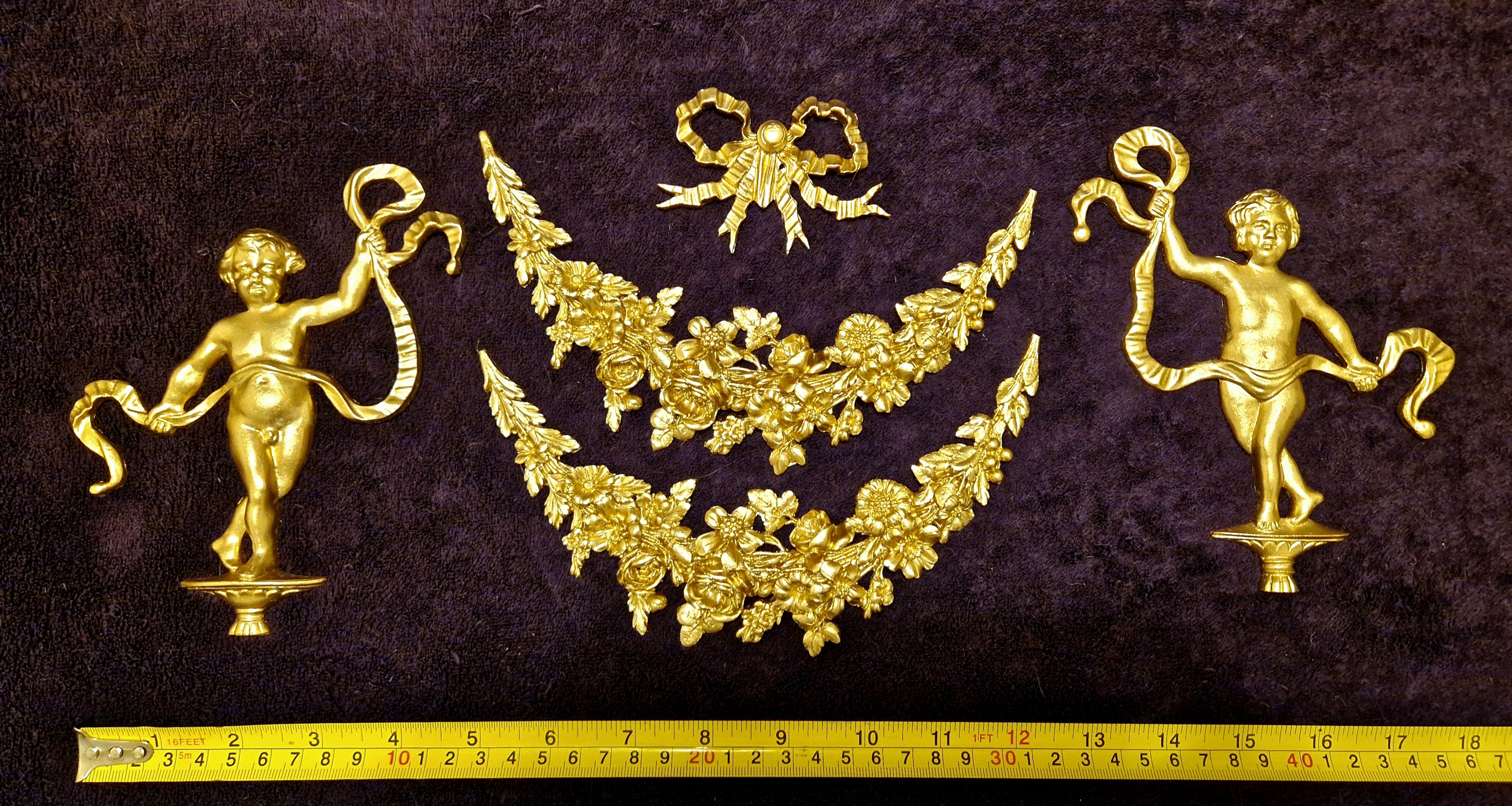 DECORATIVE RESIN PEDIMENT LOUIS XVI CHERUBS FLORAL APPLIQUE GILT WHITE DECORATION (No169)