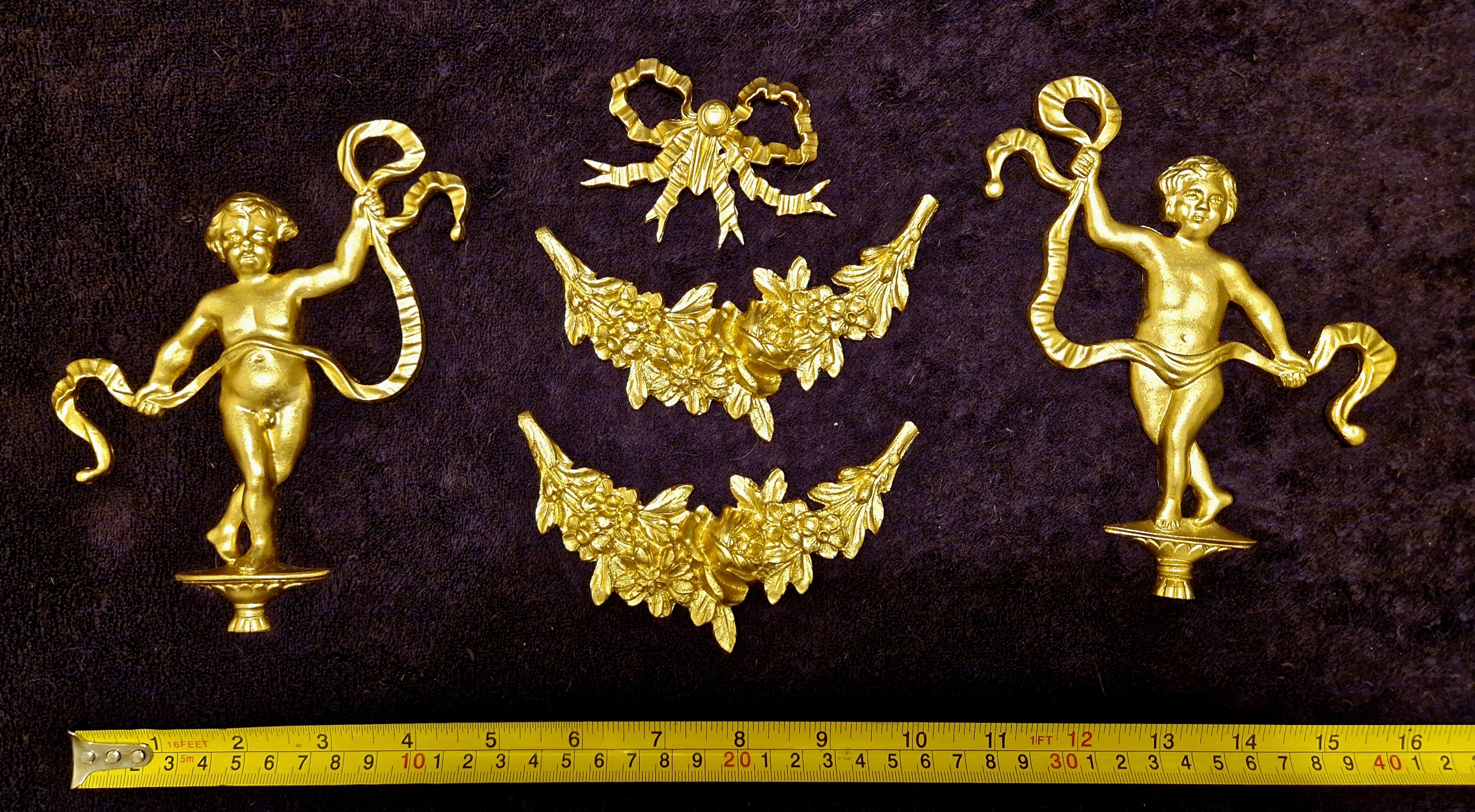 DECORATIVE RESIN PEDIMENT LOUIS XVI CHERUBS FLORAL APPLIQUE GILT WHITE DECORATION (No168)