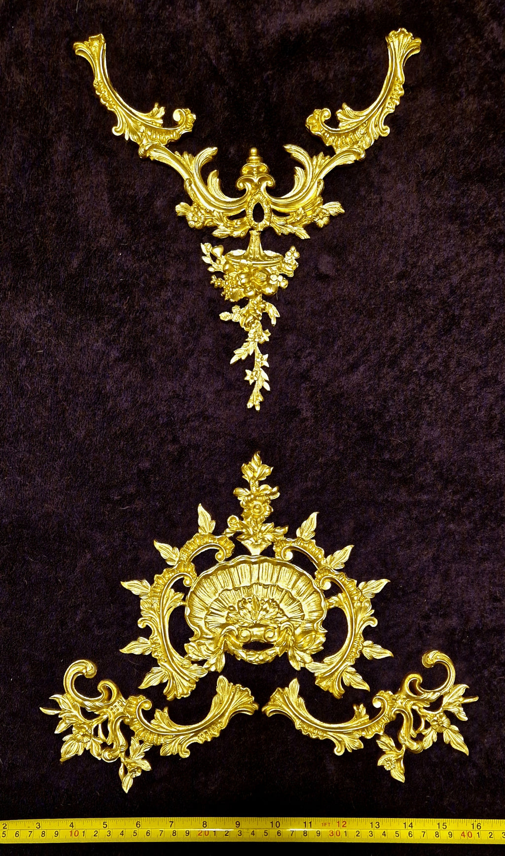 LARGE DECORATIVE PLASTIC PANEL PEDIMENT LOUIS XV APPLIQUE GILT WHITE DECORATION (No174)