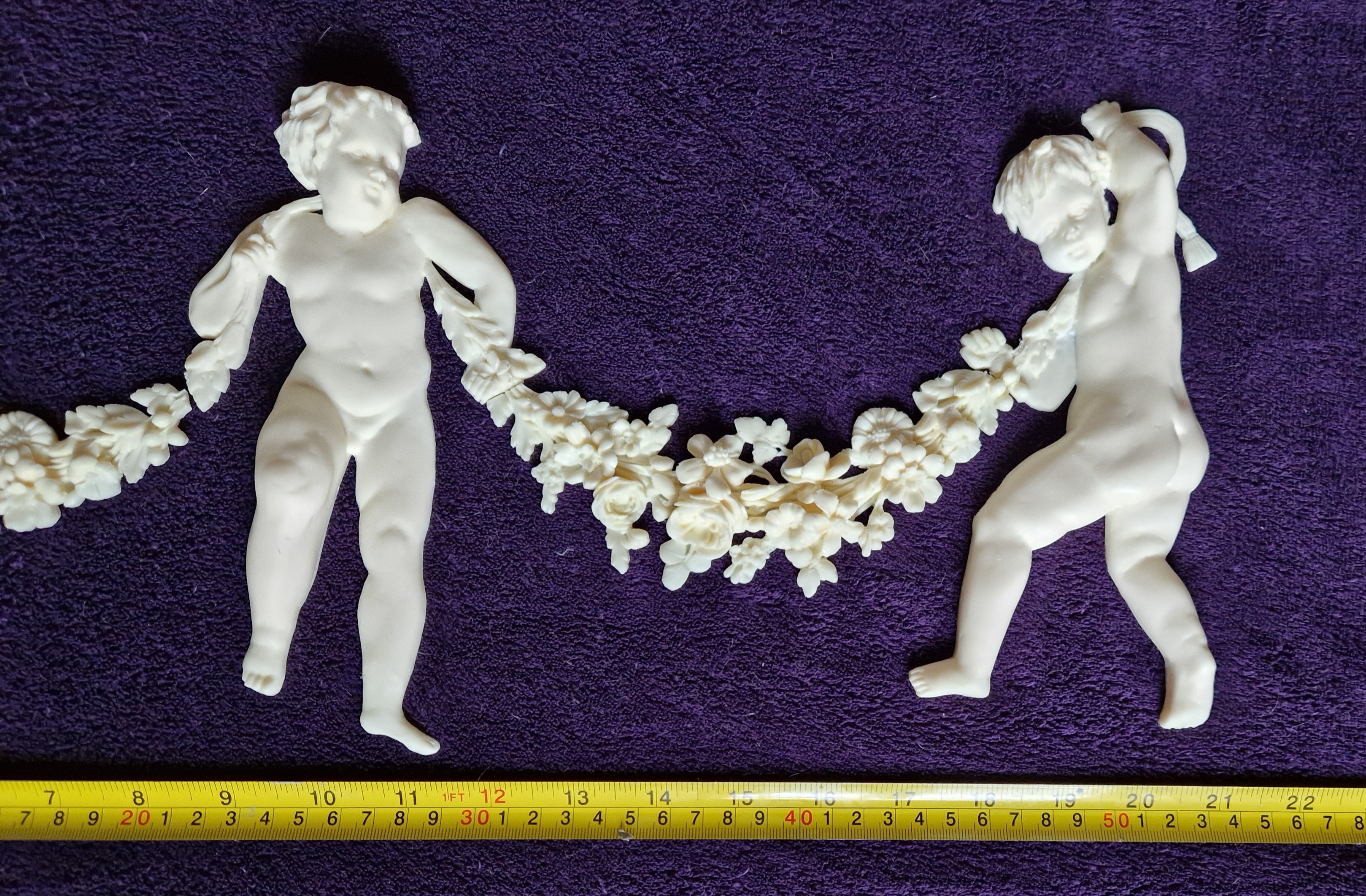 DECORATIVE RESIN PEDIMENT LOUIS XVI CHERUBS FLORAL APPLIQUE GILT WHITE DECORATION (No176)