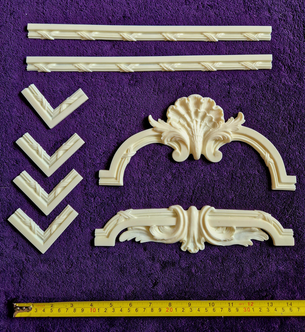 1 LARGE FRAME EMPIRE WALL MOULDING ONLAY APPLIQUE (No178)