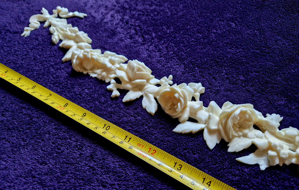DECORATIVE MOULDING WALL DECORATION RIBBON FLORAL SWAG (No182)