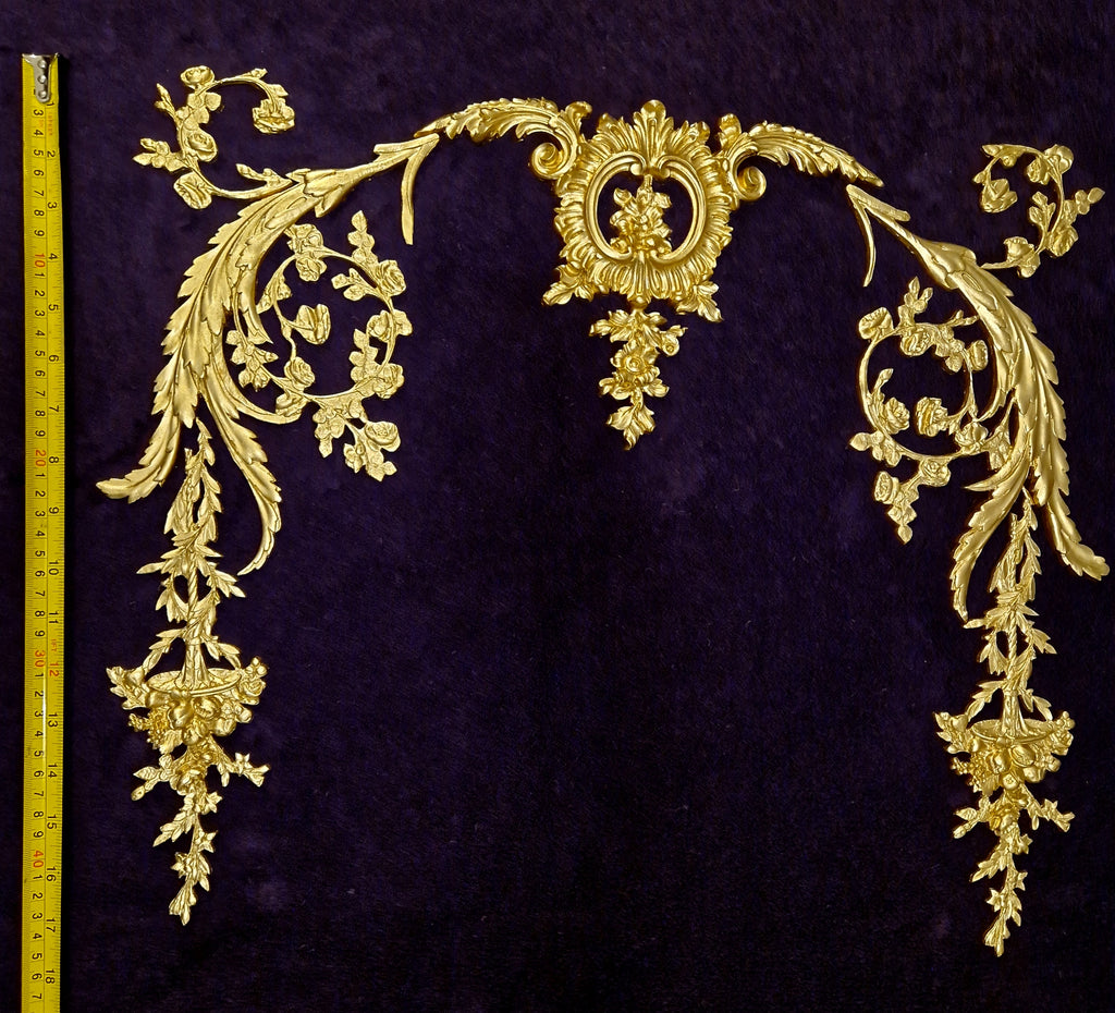 1 DECORATIVE ANTIQUE LOUIS XVI MARIE ANTOINETTE STYLE GILT OR WHITE WALL PANELLING PANEL (No116)