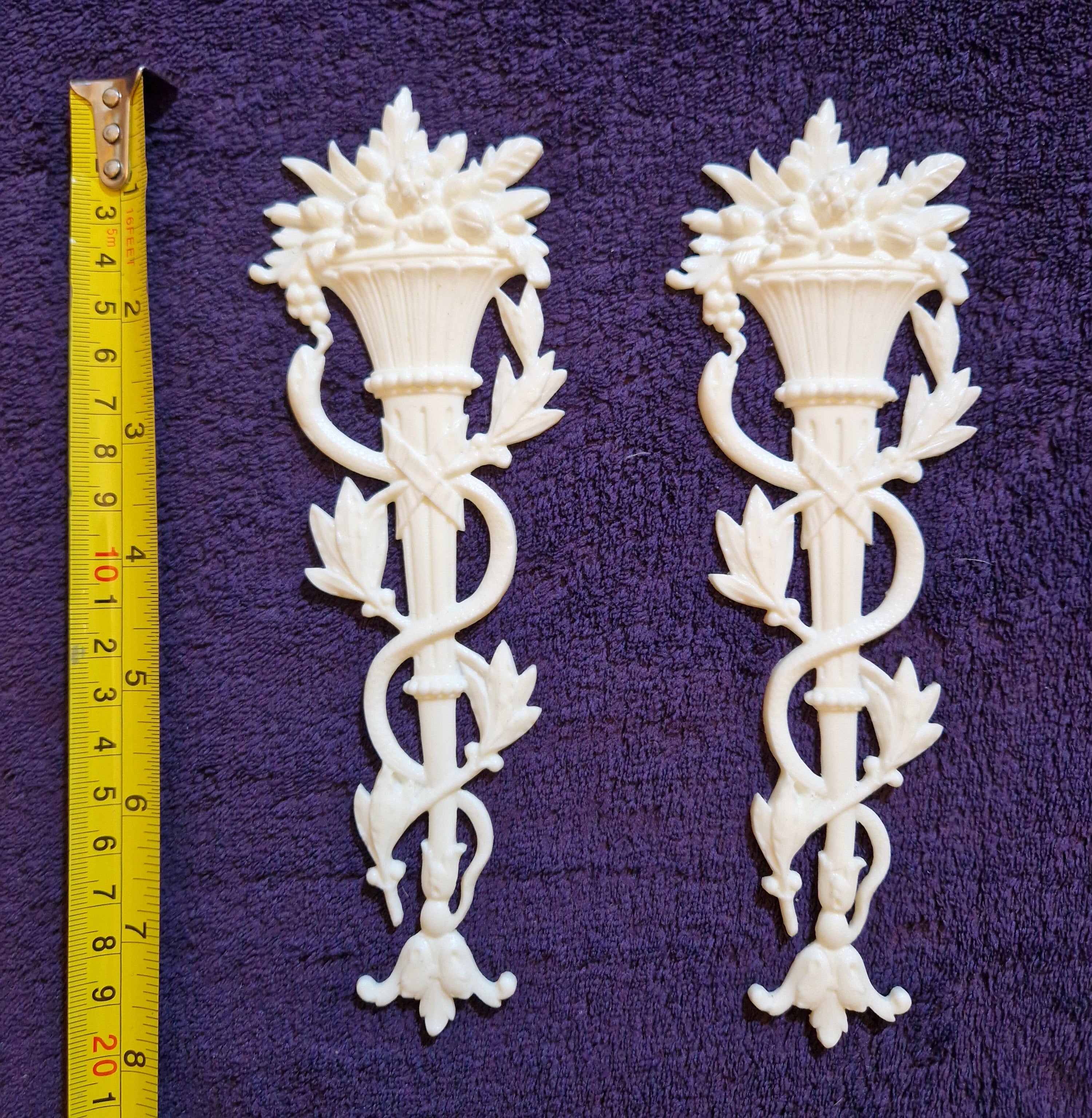 PAIR DECORATIVE MOULDING RESIN ONLAY APPLIQUE WALL MIRROR DECORATION (No187)