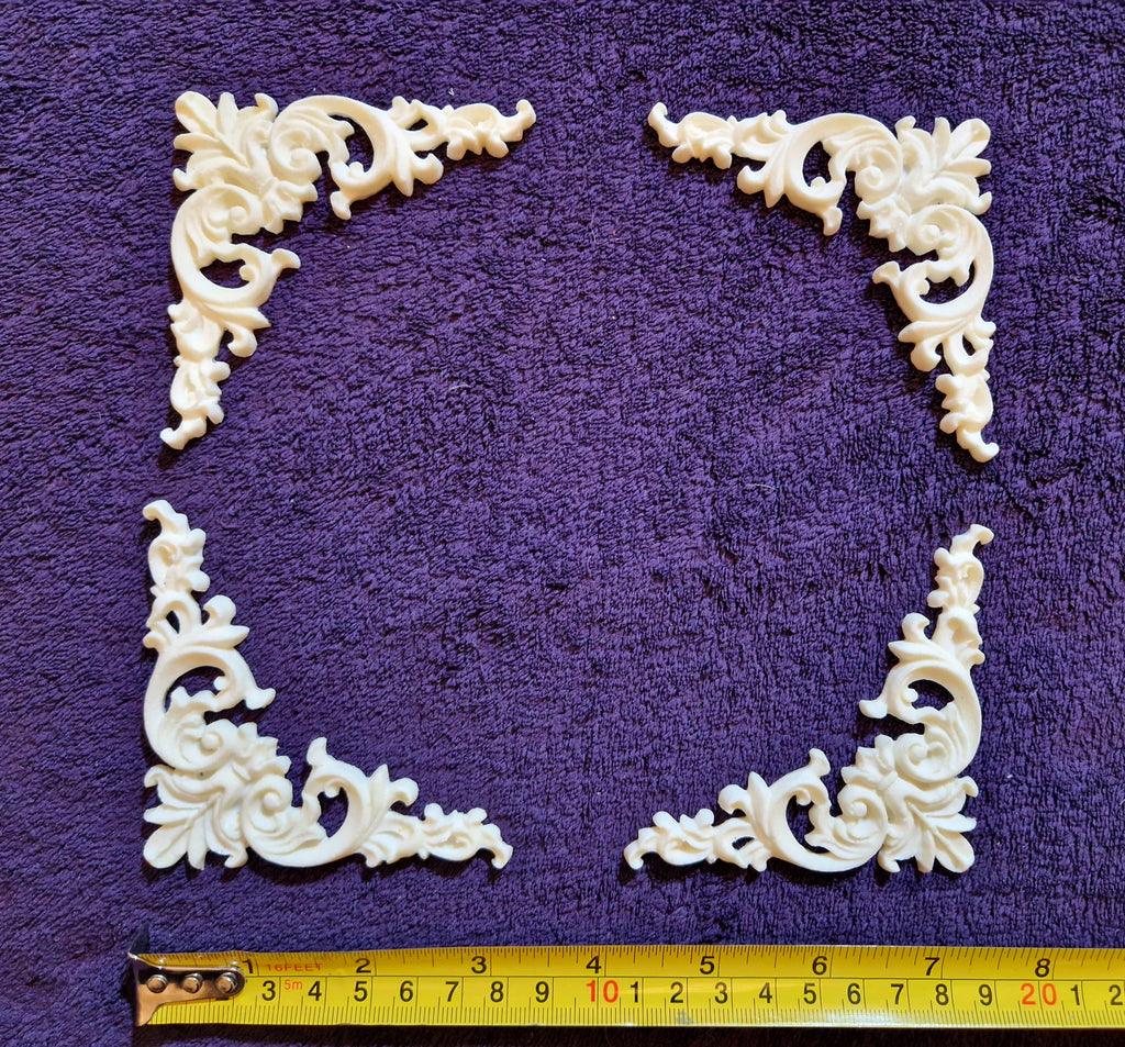 4 CORNERS DECORATIVE MOULDINGS WALL MIRROR DECORATION (No190)