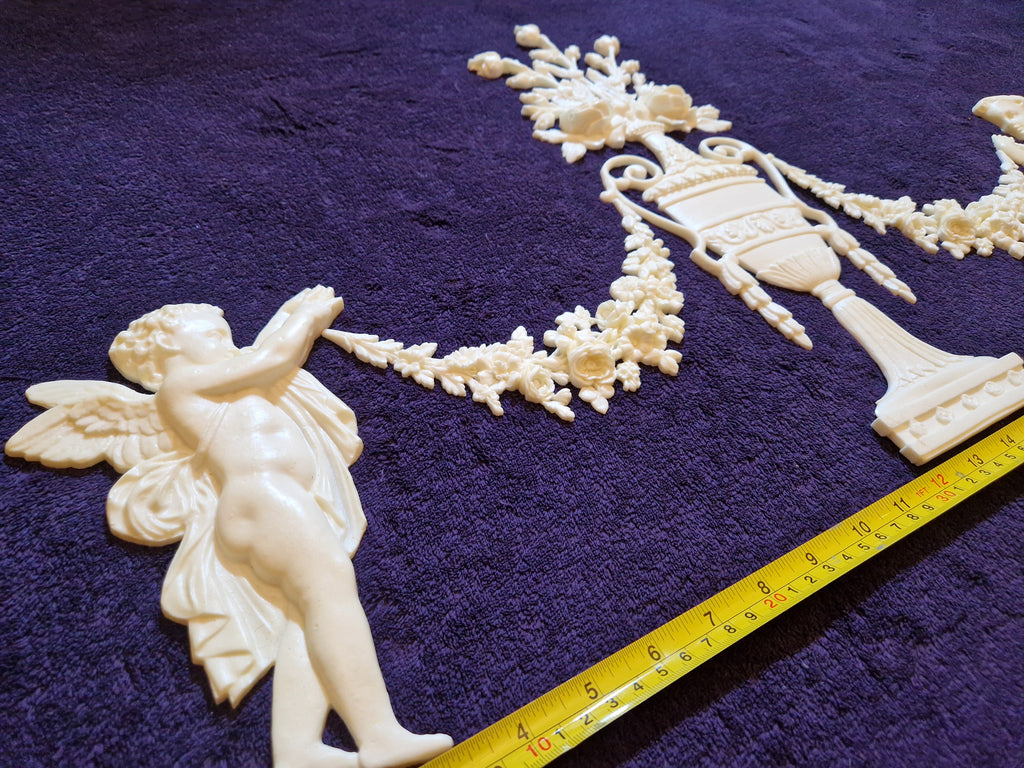 DECORATIVE RESIN PEDIMENT LOUIS XVI CHERUBS FLORAL APPLIQUE GILT WHITE DECORATION (No185)