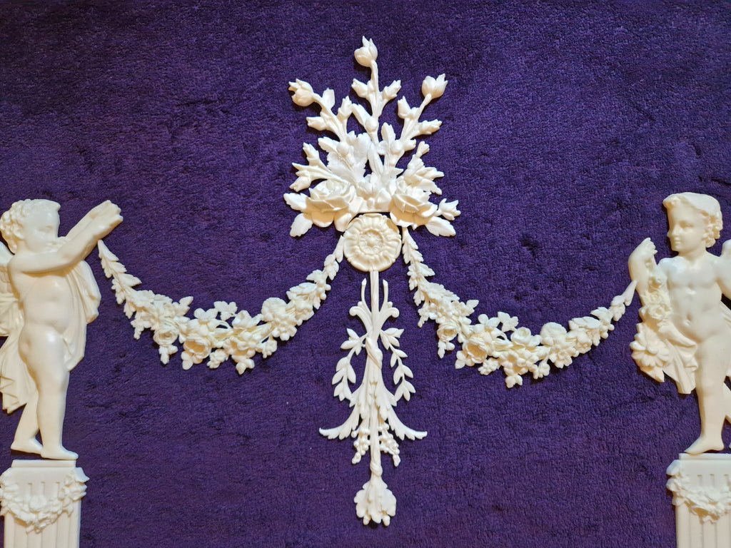 DECORATIVE RESIN PEDIMENT LOUIS XVI CHERUBS FLORAL APPLIQUE GILT WHITE DECORATION (No184)