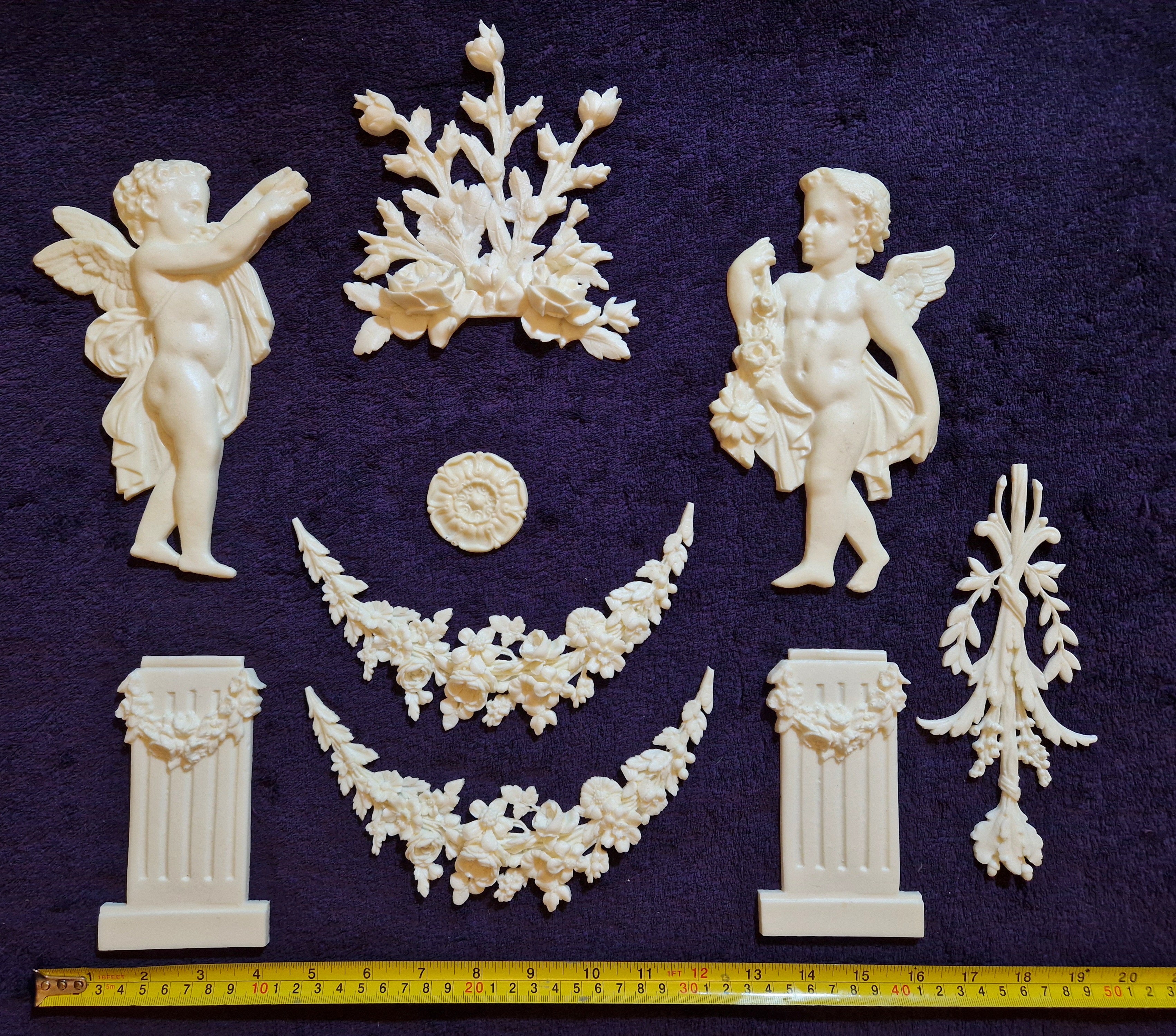 DECORATIVE RESIN PEDIMENT LOUIS XVI CHERUBS FLORAL APPLIQUE GILT WHITE DECORATION (No184)