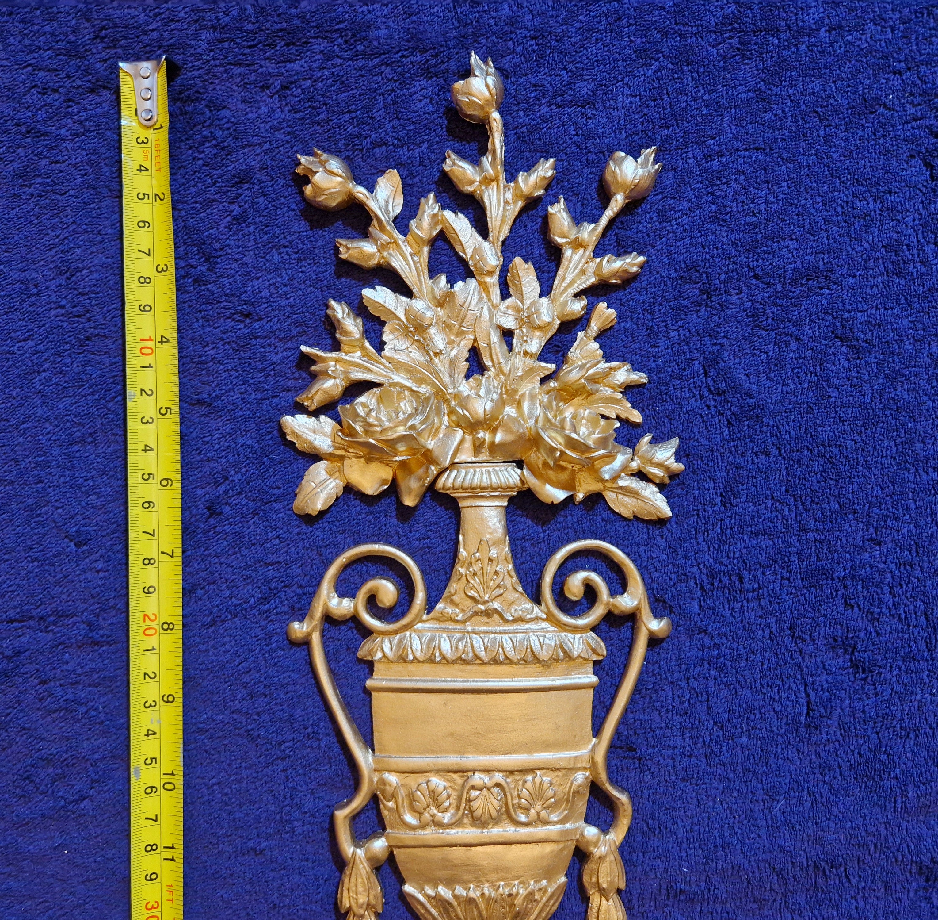 DECORATIVE RESIN PEDIMENT LOUIS XVI CHERUBS FLORAL APPLIQUE GILT WHITE DECORATION (No186)