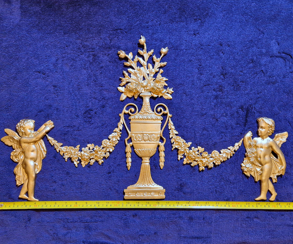 DECORATIVE RESIN PEDIMENT LOUIS XVI CHERUBS FLORAL APPLIQUE GILT WHITE DECORATION (No185)
