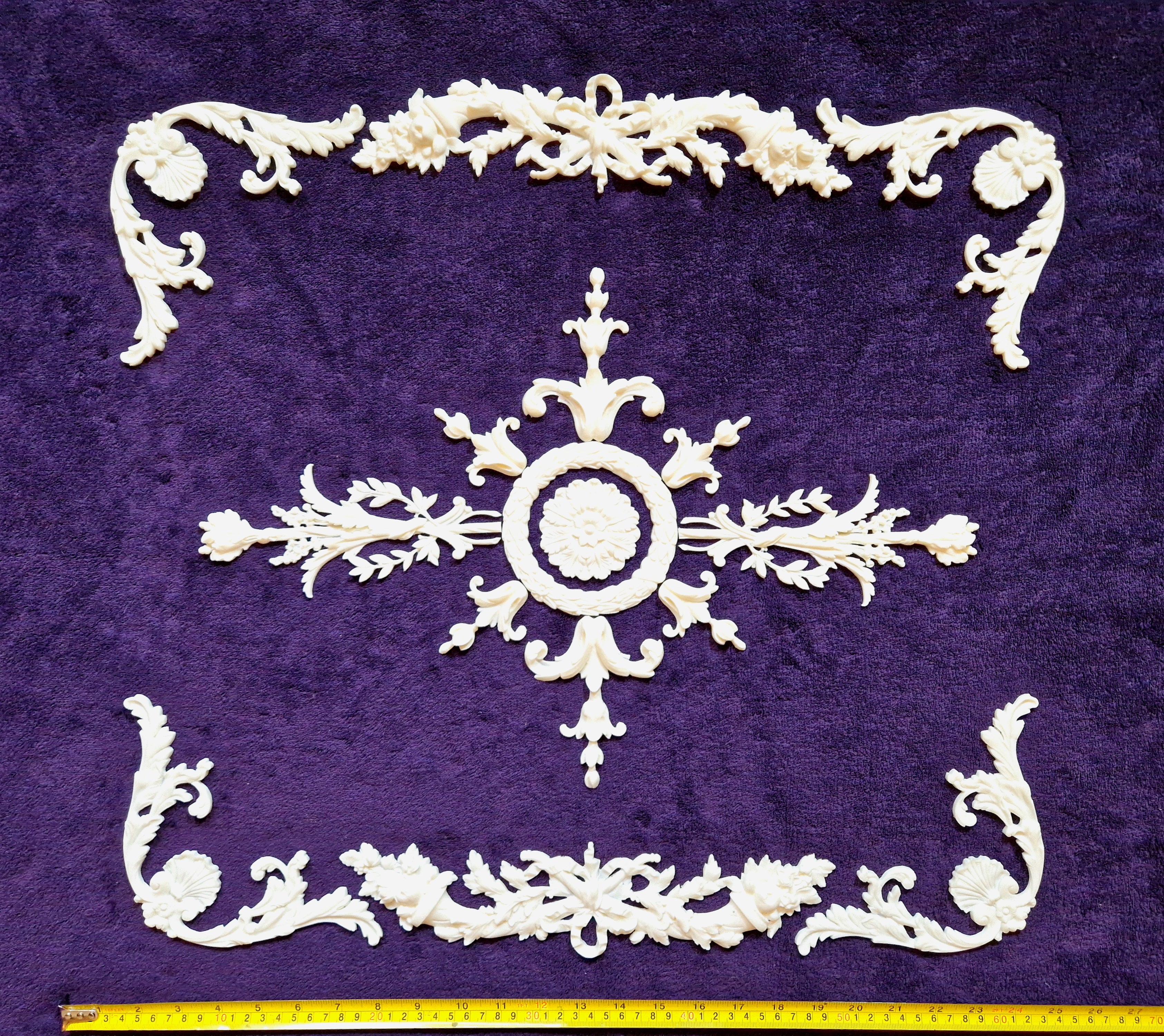 DECORATIVE PLASTIC MOULDING LOUIS XVI ANTIQUE STYLE APPLIQUE GILT WHITE WALL DECORATION (No196)